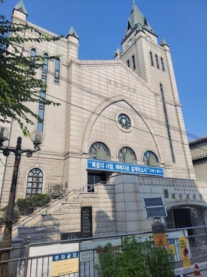Brand New 2 Bedroom #6 Seoul